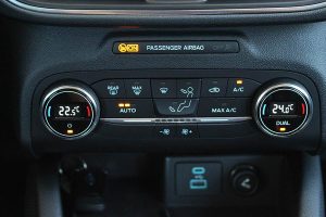 Ford-Kuga-1.5-EcoBlue-diesel-(12)