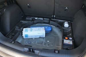 Ford-Kuga-1.5-EcoBlue-diesel-(25)