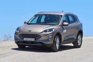 Ford-Kuga-1.5-EcoBlue-diesel-(28)