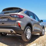 Ford-Kuga-1.5-EcoBlue-diesel-(4)