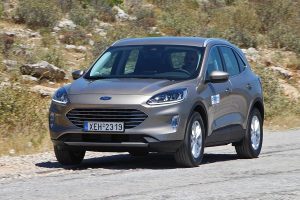 Ford-Kuga-1.5-EcoBlue-diesel-(40)