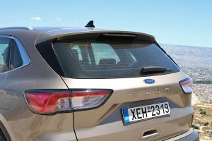 Ford-Kuga-1.5-EcoBlue-diesel-(42)
