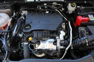 Ford-Kuga-1.5-EcoBlue-diesel-(9)