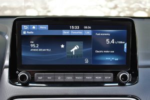 Hyundai-Kona-Hybrid-(23)