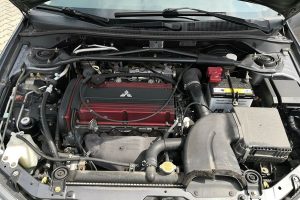 Mitsubishi-Lancer-EVO-IX-Wagon-(6)