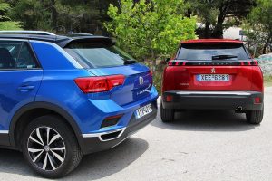 Peugeot 2008 vs VW T-Roc (3)