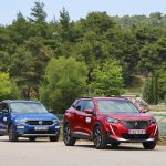 Peugeot 2008 vs VW T-Roc (4)