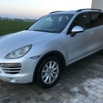 Porsche-Cayenne-Diesel-2011-(2)