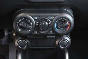 Suzuki-Ignis-1.2-Hybrid-2020-(23)