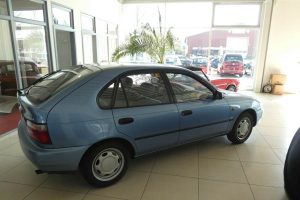 Toyota-Corolla-1995-(2)