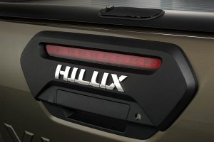 Toyota-Hilux-2020-(10)