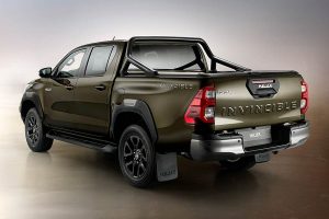Toyota-Hilux-2020-(8)