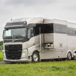 VOLVO-FM-500-horse-transporter-(1)
