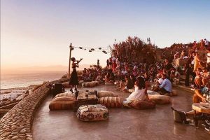 180-sunset-bar-mykonos-(2)