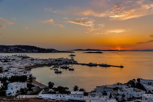 180-sunset-bar-mykonos-(6)