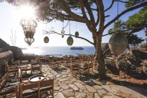 180-sunset-bar-mykonos-(7)