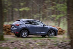 2020_Mazda_CX-5-(5)
