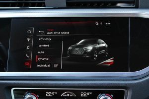 Audi-Q3-Sportback-45-TFSI-quattro-(27)