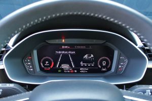 Audi-Q3-Sportback-45-TFSI-quattro-(29)