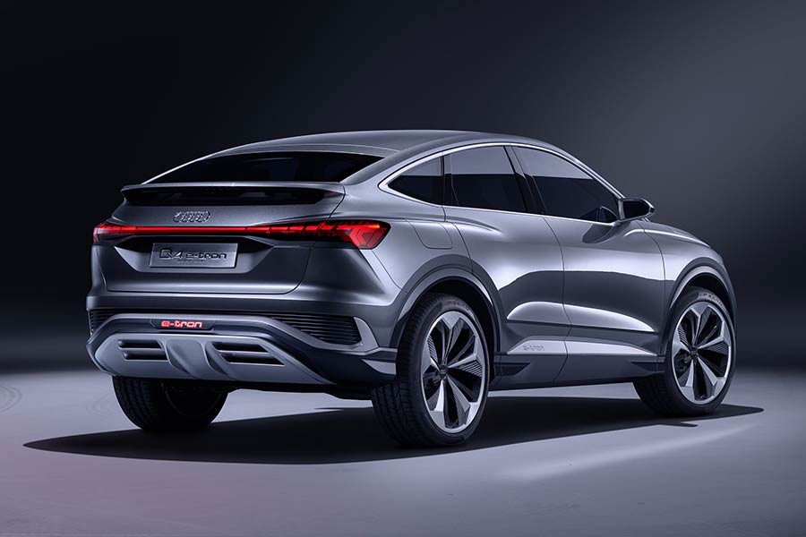 https://autogreeknews.gr/wp-content/uploads/2020/07/Audi-Q4-Sportback-e-tron-concept-3.jpg