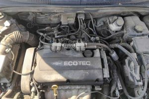 Chevrolet-Cruze-2012-(5)