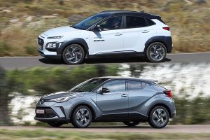 Hyundai-Kona-Hybrid-VS-Toyota-C-HR-Hybrid-900×600