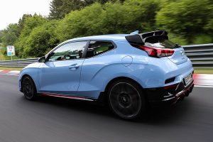 Hyundai-Veloster-N-(2)