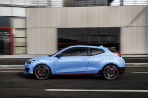 Hyundai-Veloster-N-(8)