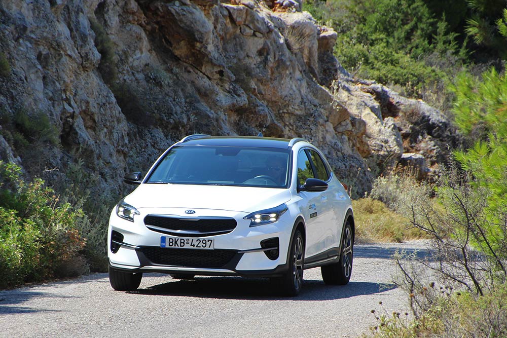 https://autogreeknews.gr/wp-content/uploads/2020/07/Kia-XCeed-11.jpg