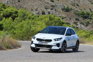 Kia-XCeed-(14)