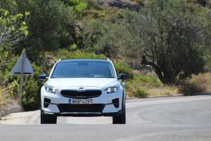 Kia-XCeed-(15)