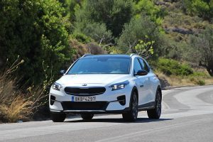 Kia-XCeed-(19)