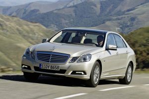 Mercedes-Benz-E-Class-(2)