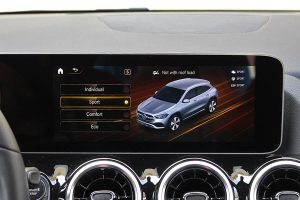 Mercedes-GLA-200 (26)