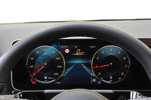 Mercedes-GLA-200 (35)