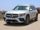 Mercedes-GLB-200-(1)