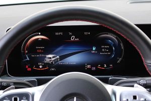 Mercedes-GLB-200-(32)