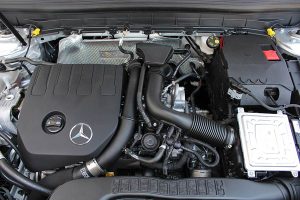 Mercedes-GLB-200-(46)