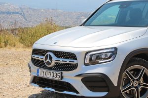 Mercedes-GLB-200-(50)