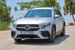 Mercedes-GLB-200-(54)