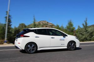 Nissan LEAF (7)