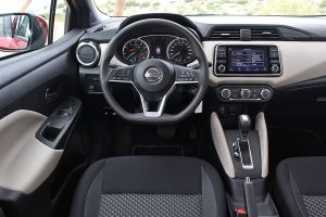 Nissan Micra 1.0T CVT (14)