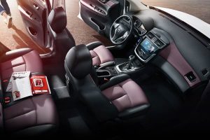 Nissan Tiida 2020 (11)