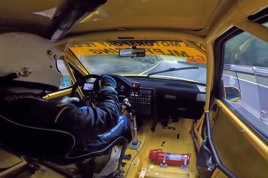 Peugeot 106 GTi «ξυρίζει» σε ανάβαση (+video)