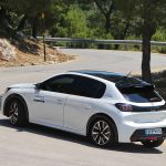 Peugeot 208 1.2 130 (15)