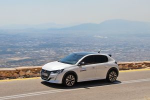 Peugeot 208 1.2 130 (19)