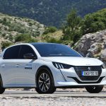 Peugeot 208 1.2 130 (3)