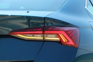 Skoda-Octavia-2.0-TDI-2020-(16)