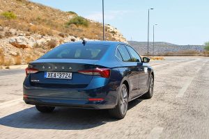 Skoda-Octavia-2.0-TDI-2020-(2)