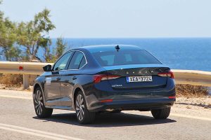 Skoda-Octavia-2.0-TDI-2020-(27)